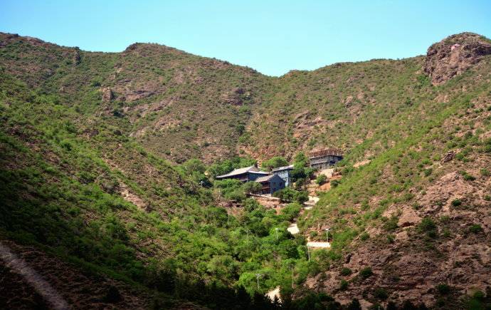 赤峰近郊旅游—香山寺之旅