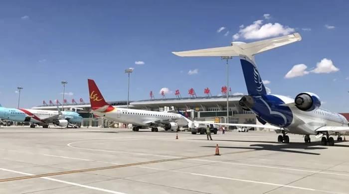 二连浩特赛乌素机场站坪