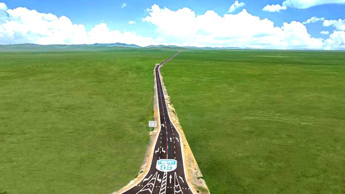 西乌旗99号公路