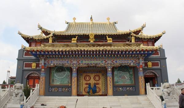 菩提济渡寺（沙日特漠图庙）