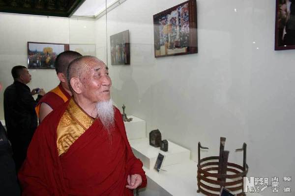 加木杨·图布丹大师