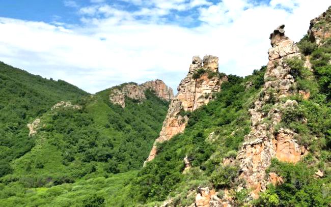 赛罕乌拉荣升十八景-情侣石