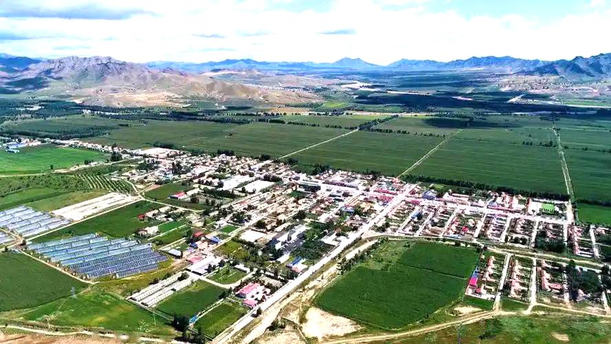 幸福之路苏木全景 幸福之路苏木全景