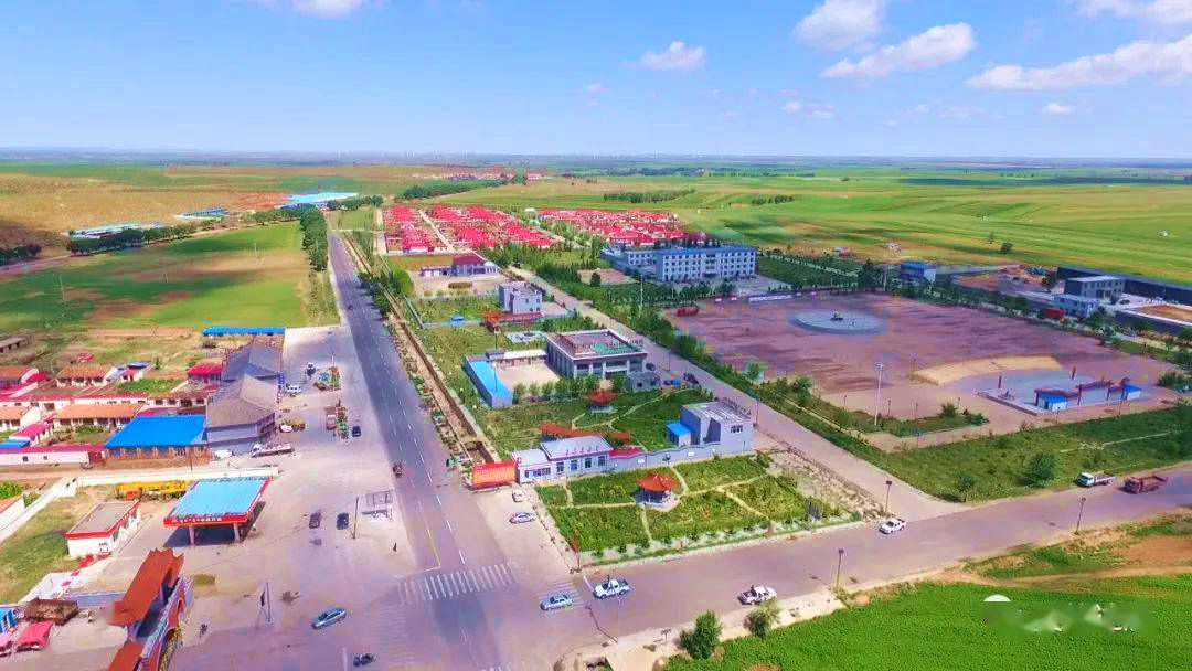 乌克忽洞镇全景