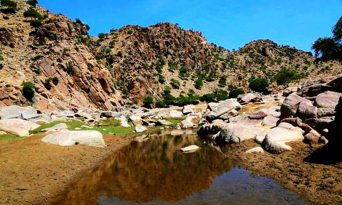 石哈河镇巴音布拉格峡谷 石哈河镇巴音布拉格峡谷