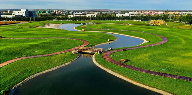 嘎鲁图镇人民广场