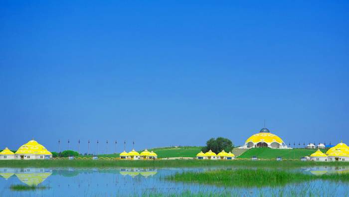 察罕苏力德草原
