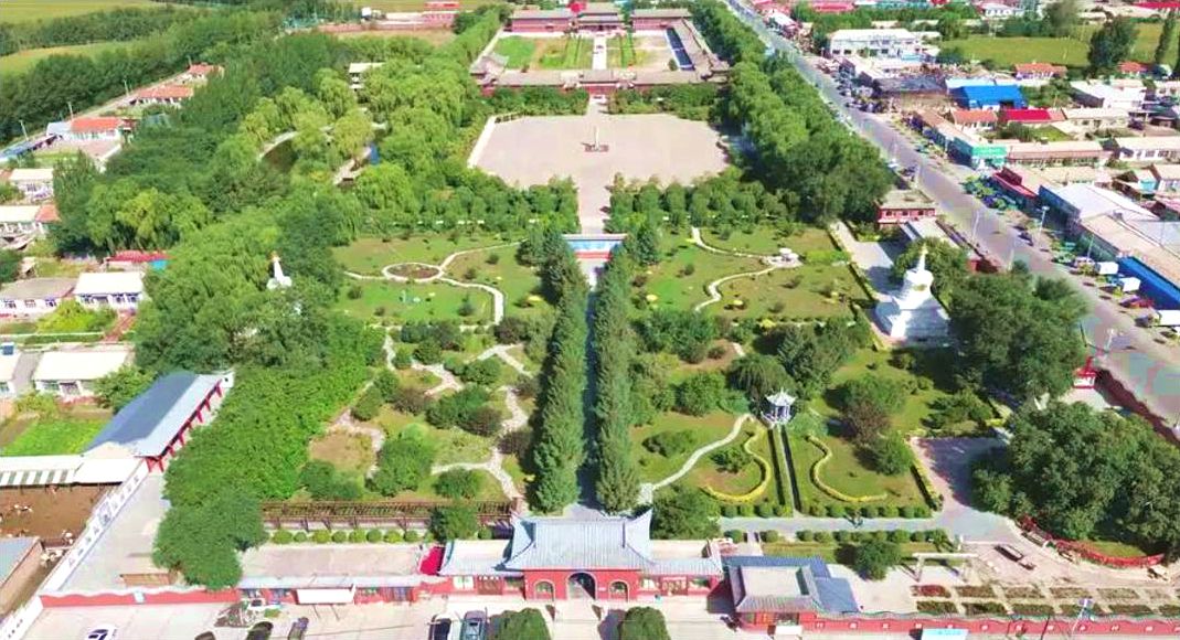 大榆树镇古榆园景区