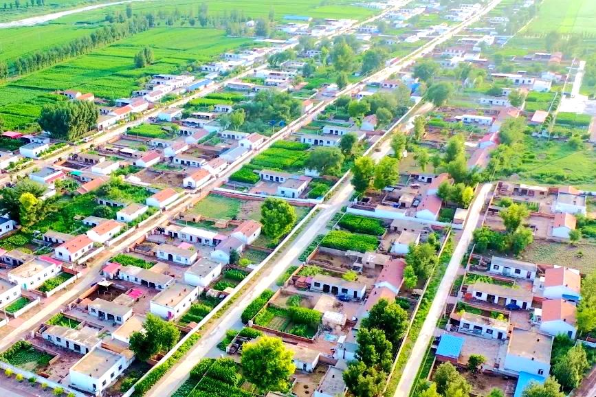 乌兰哈达乡全景 乌兰哈达乡全景