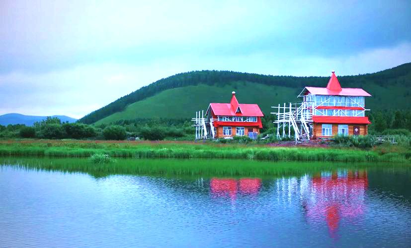 图里河天鹅湖冷水鱼山庄 图里河天鹅湖冷水鱼山庄