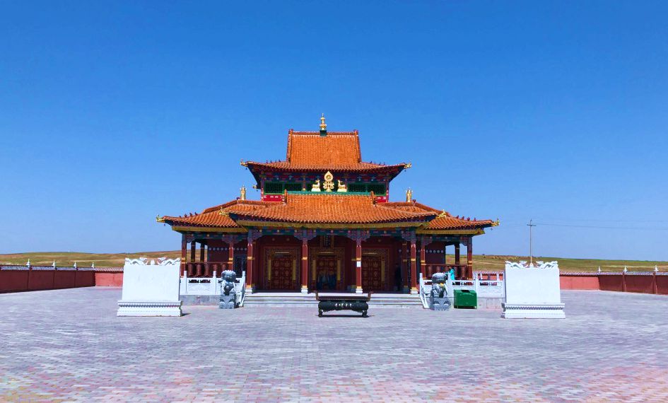 乌兰哈拉嘎庙 乌兰哈拉嘎庙